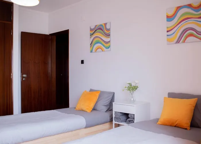 Surf Emotions Хостел Балеал